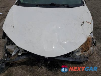 Zdjęcie 11 z 11 samochodu: 2014 TOYOTA COROLLA LE VIN:5YFBURHE7EP111420 - miniatura