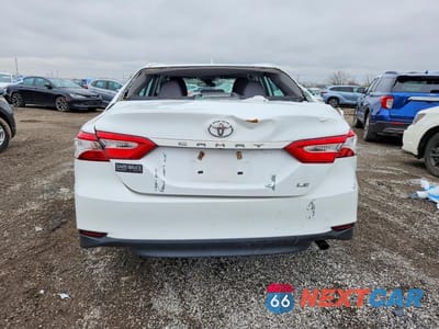 Zdjęcie 6 z 12 samochodu: 2019 TOYOTA CAMRY VIN:4T1B11HK1KU790966 - miniatura