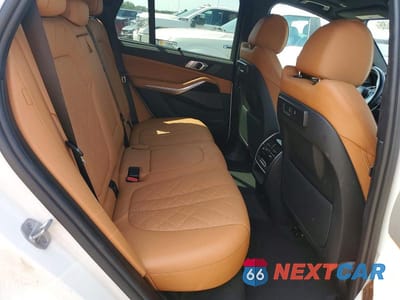 Zdjęcie 11 z 14 samochodu: 2023 BMW X5 XDRIVE45E VIN:5UXTA6C04P9R71998 - miniatura