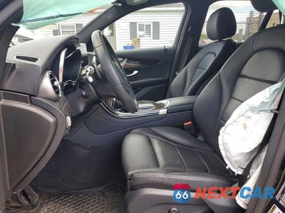 Zdjęcie 7 z 13 samochodu: 2020 MERCEDES-BENZ GLC 300 4MATIC VIN:W1N0G8EB6LF824762 - miniatura
