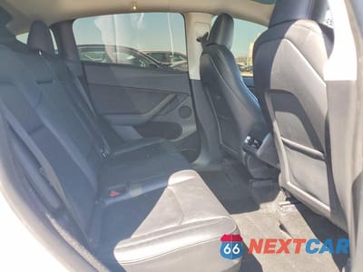 Zdjęcie 10 z 12 samochodu: 2023 TESLA MODEL Y VIN:7SAYGDEF9PF810941 - miniatura