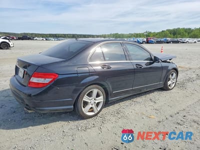 Trzecie zdjęcie samochodu z tyłu: 2010 MERCEDES-BENZ C 300 VIN:WDDGF5EB6AF411119 - miniatura