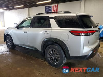 Drugie zdjęcie samochodu z przodu: 2024 NISSAN PATHFINDER SV VIN:5N1DR3BC9RC286597 - miniatura