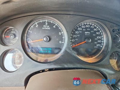 Zdjęcie 9 z 13 samochodu: 2011 GMC YUKON XL K1500 SLE VIN:1GKS2HE33BR283890 - miniatura