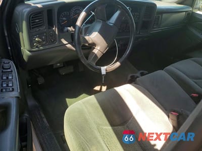 Zdjęcie 8 z 12 samochodu: 2006 CHEVROLET SILVERADO C1500 VIN:2GCEC13T061191022 - miniatura