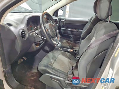 Zdjęcie 7 z 13 samochodu: 2011 JEEP COMPASS SPORT VIN:1J4NT1FA0BD137528 - miniatura