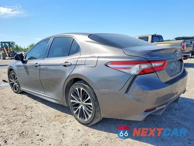 Drugie zdjęcie samochodu z przodu: 2018 TOYOTA CAMRY SE VIN:4T1B11HK3JU038832 - miniatura