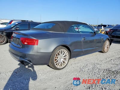 Trzecie zdjęcie samochodu z tyłu: 2015 AUDI S5 PREMIUM PLUS VIN:WAUCGAFH6FN004185 - miniatura