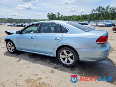 Drugie zdjęcie samochodu z przodu: 2013 VOLKSWAGEN PASSAT SE VIN:1VWBP7A3XDC082519 - miniatura