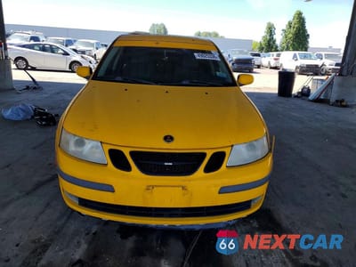 Piąte zdjęcie samochodu w środku: 2004 SAAB 9-3 ARC VIN:YS3FD49YX41038942 - miniatura