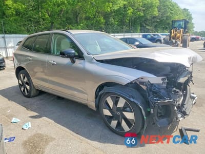 Czwarte zdjęcie samochodu z boku: 2024 VOLVO XC60 PLUS VIN:YV4H60DL6R1782587 - miniatura