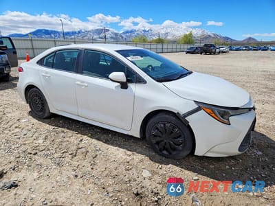 Czwarte zdjęcie samochodu z boku: 2020 TOYOTA COROLLA LE VIN:5YFEPRAEXLP004485 - miniatura