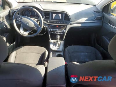 Zdjęcie 8 z 13 samochodu: 2020 HYUNDAI ELANTRA SE VIN:5NPD74LF2LH547640 - miniatura