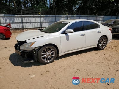 2010 NISSAN MAXIMA 3.5 S 1N4AA5AP1AC834407 - główne zdjęcie licytacji z USA - miniatura