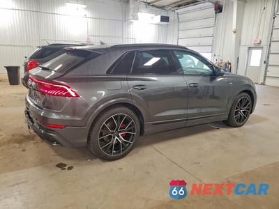 Trzecie zdjęcie samochodu z tyłu: 2021 AUDI Q8 PRESTIGE S-LINE VIN:WA1FVAF15MD017774 - miniatura