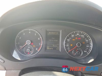 Zdjęcie 9 z 12 samochodu: 2012 VOLKSWAGEN JETTA GLI VIN:3VW4A7AJ1CM123612 - miniatura