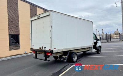 Czwarte zdjęcie samochodu z boku: 2021 MERCEDES-BENZ SPRINTER 4500 VIN:W1X9D33Y4MN133545 - miniatura