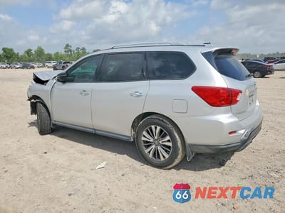 Drugie zdjęcie samochodu z przodu: 2017 NISSAN PATHFINDER S VIN:5N1DR2MN4HC615052 - miniatura