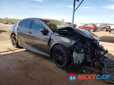 Czwarte zdjęcie samochodu z boku: 2019 TOYOTA CAMRY SE VIN:4T1B11HK1KU276177 - miniatura