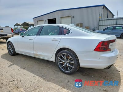 Drugie zdjęcie samochodu z przodu: 2018 VOLVO S90 T5 MOMENTUM VIN:LVY982AKXJP018079 - miniatura