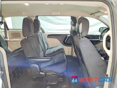 Zdjęcie 11 z 13 samochodu: 2014 DODGE GRAND CARAVAN SE VIN:2C4RDGBG0ER452431 - miniatura