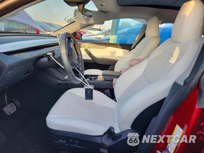 Zdjęcie 7 z 12 samochodu: 2026 TESLA MODEL Y VIN:7SAYGDEE2TA456291 - miniatura