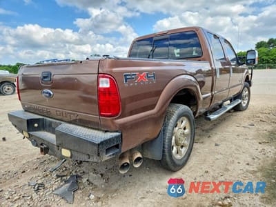 Trzecie zdjęcie samochodu z tyłu: 2011 FORD F250 SUPER DUTY VIN:1FT7W2BT9BEB17596 - miniatura