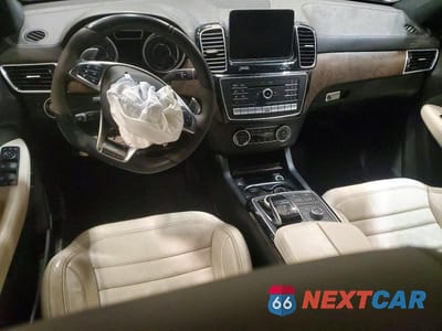 Zdjęcie 8 z 12 samochodu: 2018 MERCEDES-BENZ GLE 63 AMG-S 4MATIC VIN:4JGDA7FB7JB131718 - miniatura