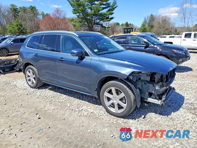 Czwarte zdjęcie samochodu z boku: 2020 VOLVO XC90 T6 MOMENTUM VIN:YV4A22PKXL1569113 - miniatura