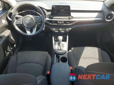 Zdjęcie 8 z 12 samochodu: 2021 KIA FORTE LXS VIN:3KPF24AD6ME392329 - miniatura