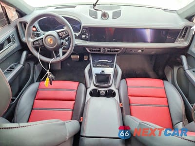 Zdjęcie 8 z 14 samochodu: 2025 PORSCHE CAYENNE GTS COUPE VIN:WP1BG2AY3SDA45187 - miniatura