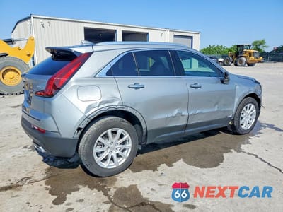 Trzecie zdjęcie samochodu z tyłu: 2023 CADILLAC XT4 LUXURY VIN:1GYAZAR4XPF171491 - miniatura