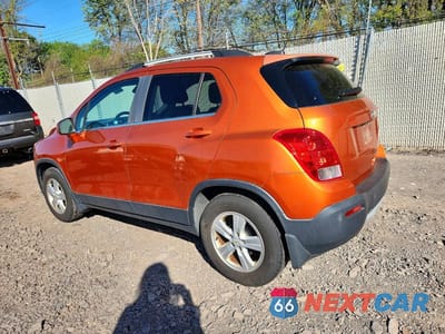 Drugie zdjęcie samochodu z przodu: 2016 CHEVROLET TRAX 1LT VIN:KL7CJLSB3GB526399 - miniatura