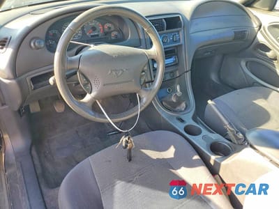 Zdjęcie 8 z 11 samochodu: 2004 FORD MUSTANG VIN:1FAFP40424F127146 - miniatura