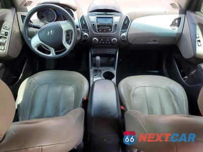 Zdjęcie 8 z 13 samochodu: 2012 HYUNDAI TUCSON GL VIN:KM8JT3AB4CU398349 - miniatura