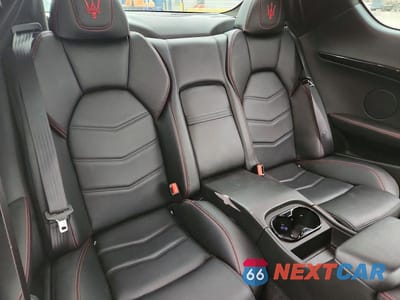 Zdjęcie 10 z 12 samochodu: 2018 MASERATI GRANTURISMO S VIN:ZAM45VLA9J0254050 - miniatura