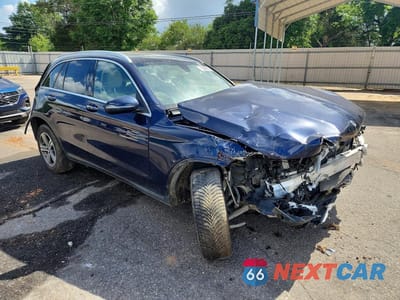 Czwarte zdjęcie samochodu z boku: 2019 MERCEDES-BENZ GLC 300 4MATIC VIN:WDC0G4KB0KV126764 - miniatura