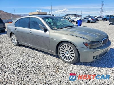 Czwarte zdjęcie samochodu z boku: 2007 BMW 750 VIN:WBAHN83507DT74215 - miniatura