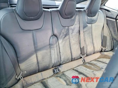 Zdjęcie 10 z 12 samochodu: 2016 TESLA MODEL S VIN:5YJSA1E49GF128935 - miniatura