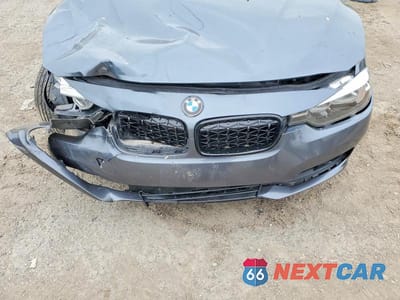 Zdjęcie 11 z 12 samochodu: 2016 BMW 320 XI VIN:WBA8E5G5XGNT93082 - miniatura