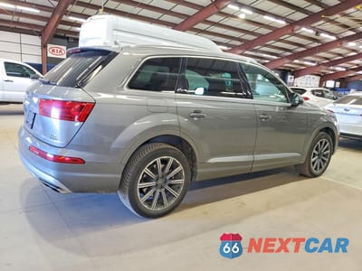 Trzecie zdjęcie samochodu z tyłu: 2017 AUDI Q7 PREMIUM PLUS VIN:WA1LAAF77HD016845 - miniatura
