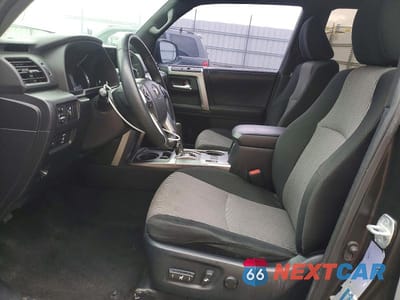 Zdjęcie 7 z 11 samochodu: 2019 TOYOTA 4RUNNER SR5 VIN:JTEZU5JR6K5194721 - miniatura