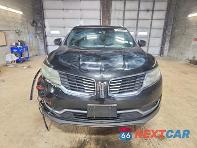 Piąte zdjęcie samochodu w środku: 2016 LINCOLN MKX BLACK LABEL VIN:2LMPJ7JP9GBL23150 - miniatura
