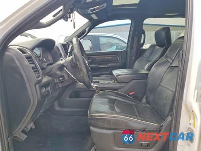 Zdjęcie 7 z 13 samochodu: 2019 RAM 3500 LIMITED VIN:3C63RRPL6KG660928 - miniatura