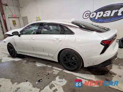 Drugie zdjęcie samochodu z przodu: 2026 KIA K5 LXS VIN:KNAG24J73T5416642 - miniatura