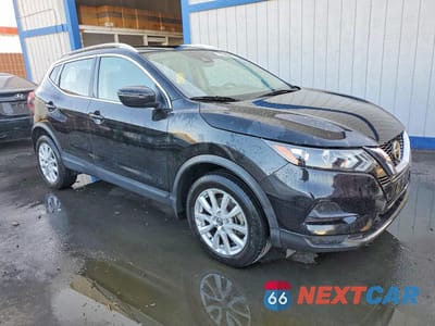 Czwarte zdjęcie samochodu z boku: 2020 NISSAN ROGUE SPORT SV VIN:JN1BJ1CV5LW280568 - miniatura