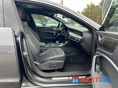 Piąte zdjęcie samochodu w środku: 2019 AUDI A7 PRESTIGE S-LINE VIN:WAUU2AF20KN065380 - miniatura