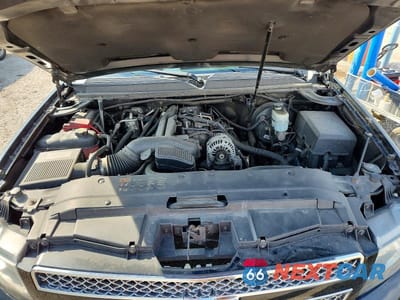 Zdjęcie 12 z 13 samochodu: 2013 CHEVROLET SUBURBAN K1500 LTZ VIN:1GNSKKE7XDR305406 - miniatura