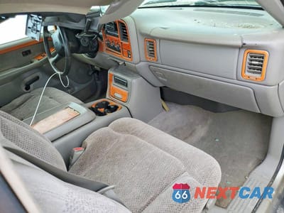 Zdjęcie 8 z 12 samochodu: 1999 CHEVROLET SILVERADO C1500 VIN:2GCEC19T2X1138105 - miniatura