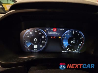 Zdjęcie 9 z 13 samochodu: 2020 VOLVO XC40 T5 MOMENTUM VIN:YV4162UK5L2323704 - miniatura